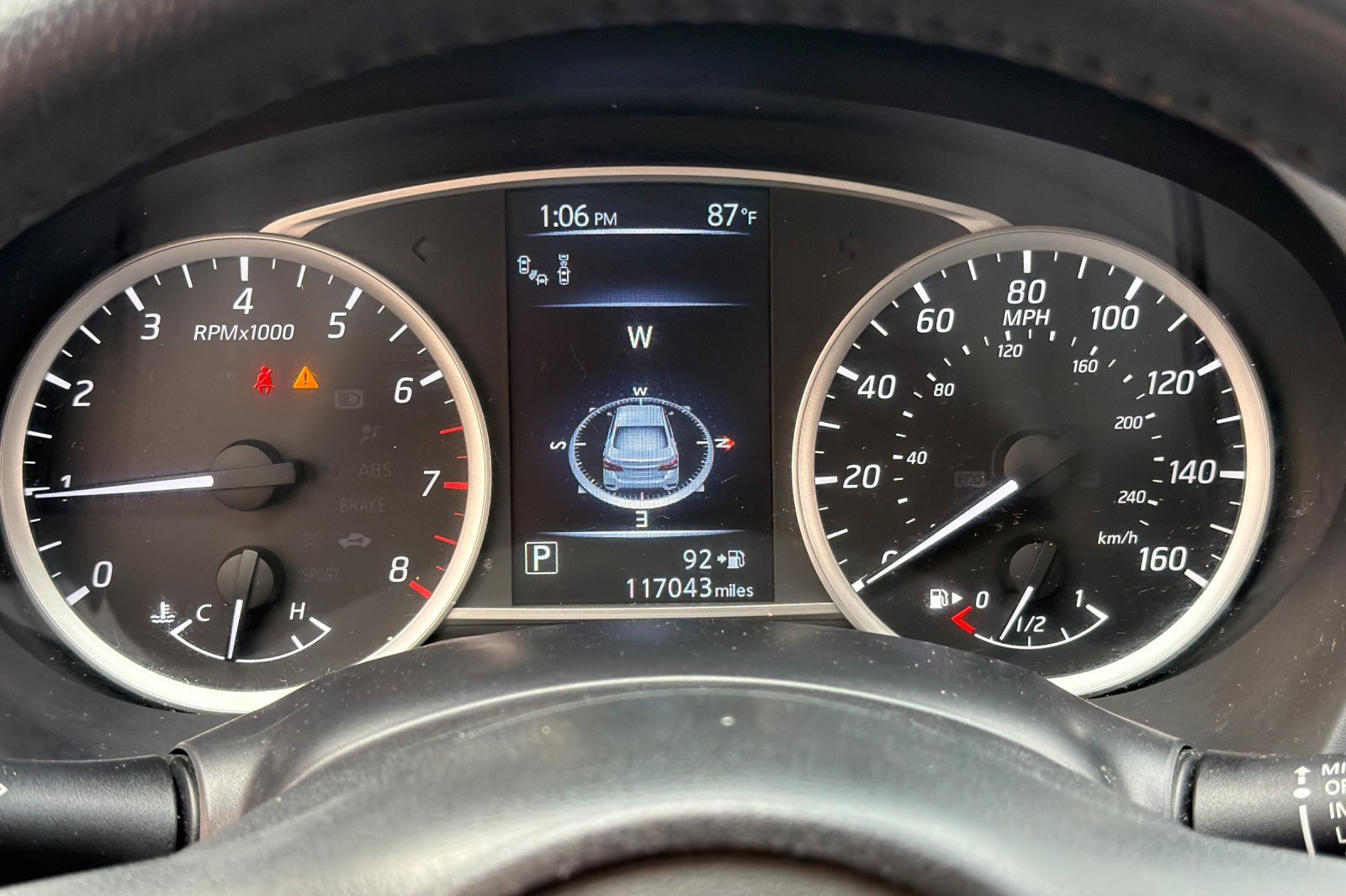Used 2018 Nissan Sentra SR w/ Technology Package FWD image 25