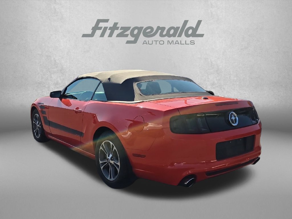 Used 2014 Ford Mustang Premium w/ Comfort Package RWD image 6