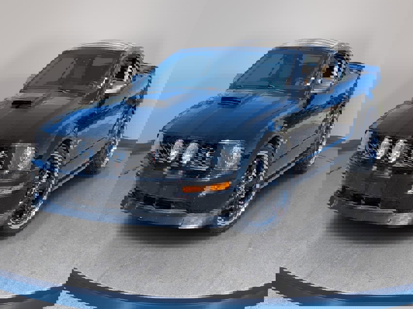 Used 2007 Ford Mustang GT image 1