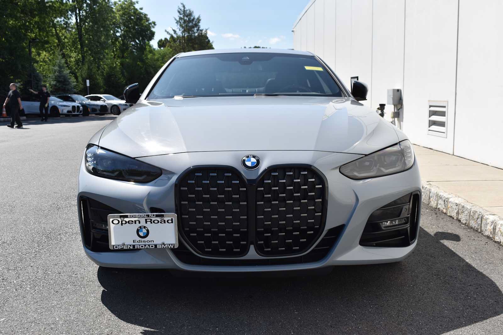 Used 2024 BMW 430i xDrive Coupe w/ M Sport Package AWD/4WD image 2