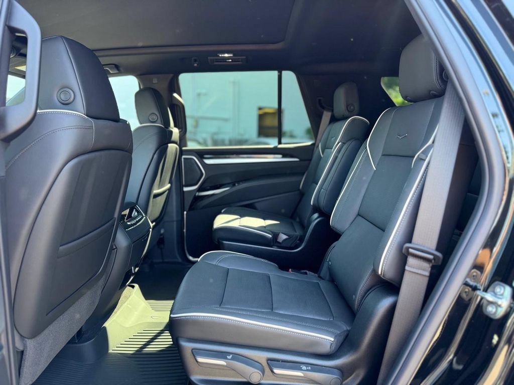 Used 2026 Cadillac Escalade Sport w/ Touring Package AWD/4WD image 23