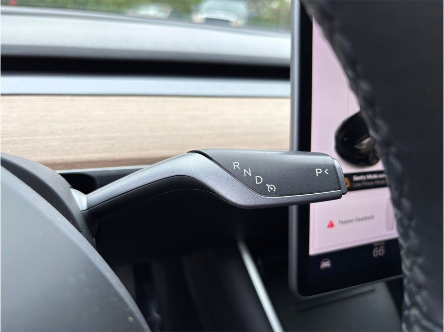 Used 2018 Tesla Model 3 Mid Range image 31