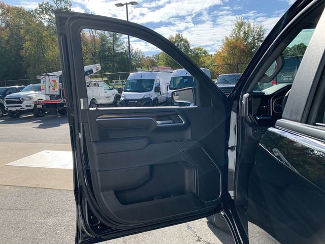 New 2026 Chevrolet Silverado 1500 RST w/ LPO, Liner Protection Package image 14