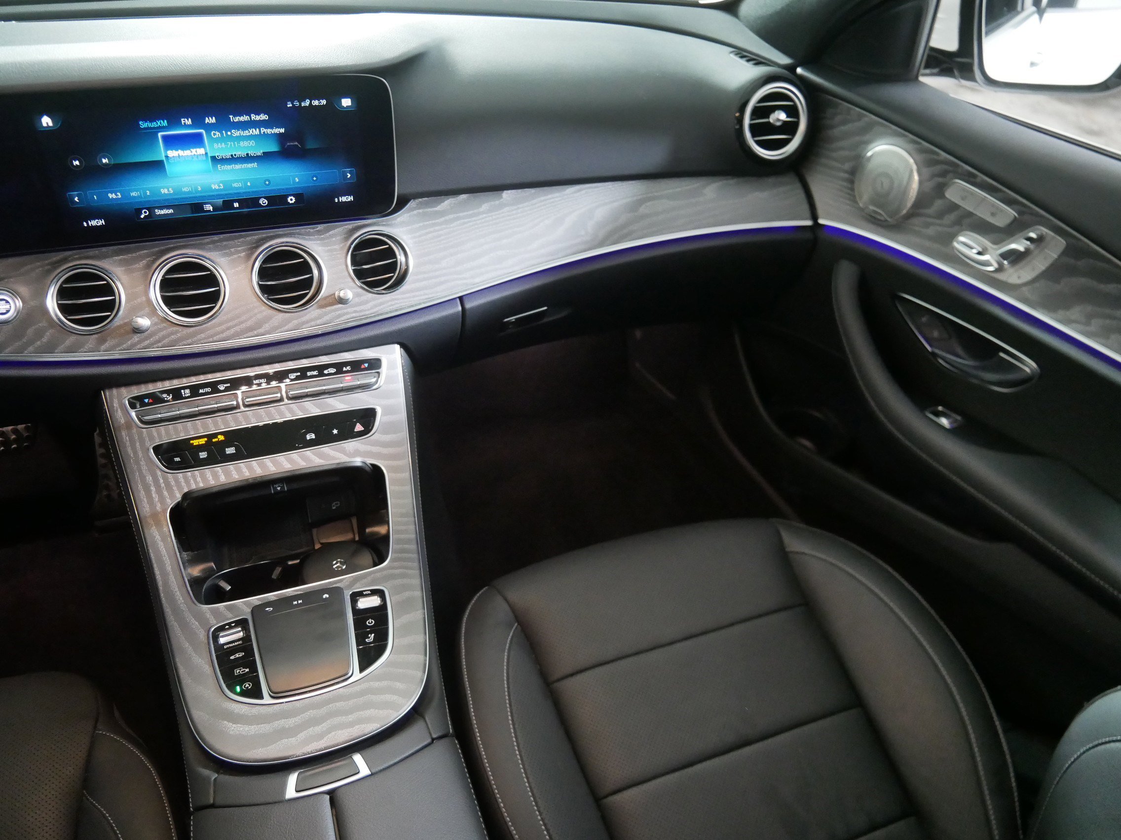 Used 2023 Mercedes-Benz E 450 4MATIC All-Terrain Wagon image 11