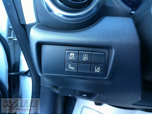 Used 2016 MAZDA MX-5 Miata Grand Touring image 16