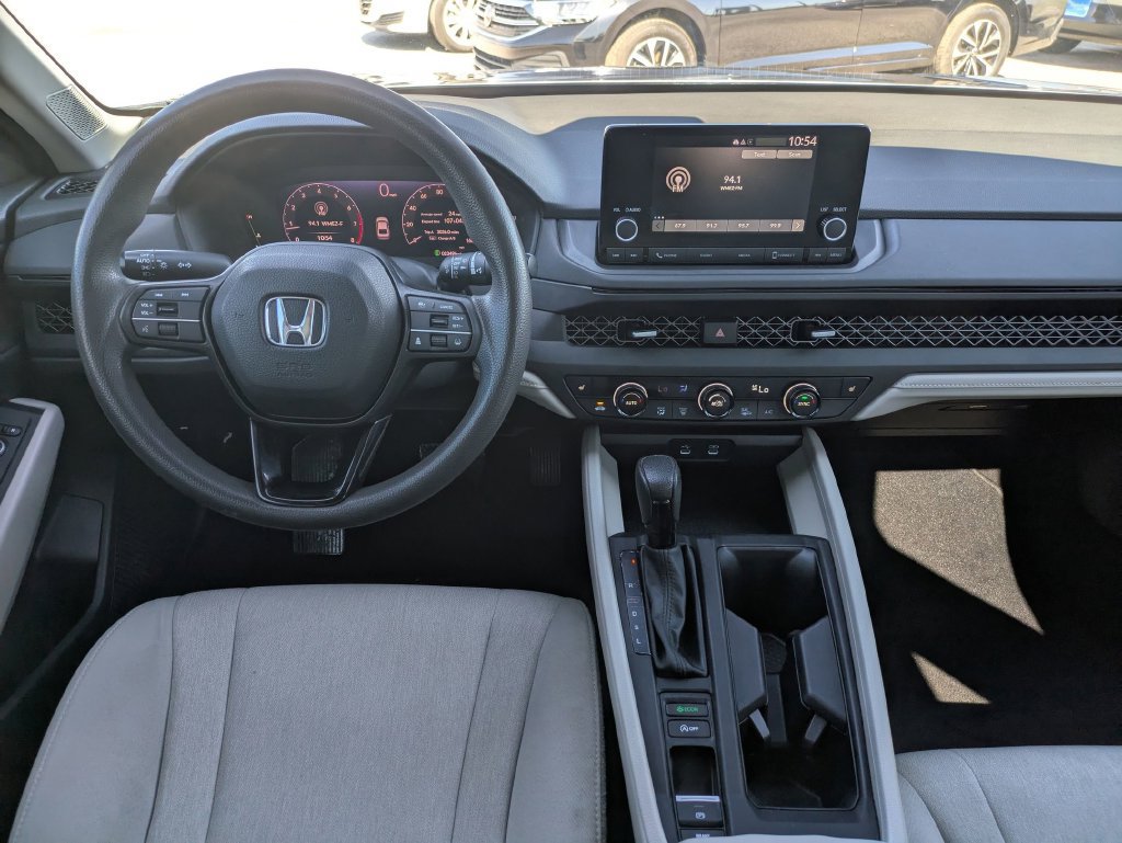 Used 2024 Honda Accord EX image 33