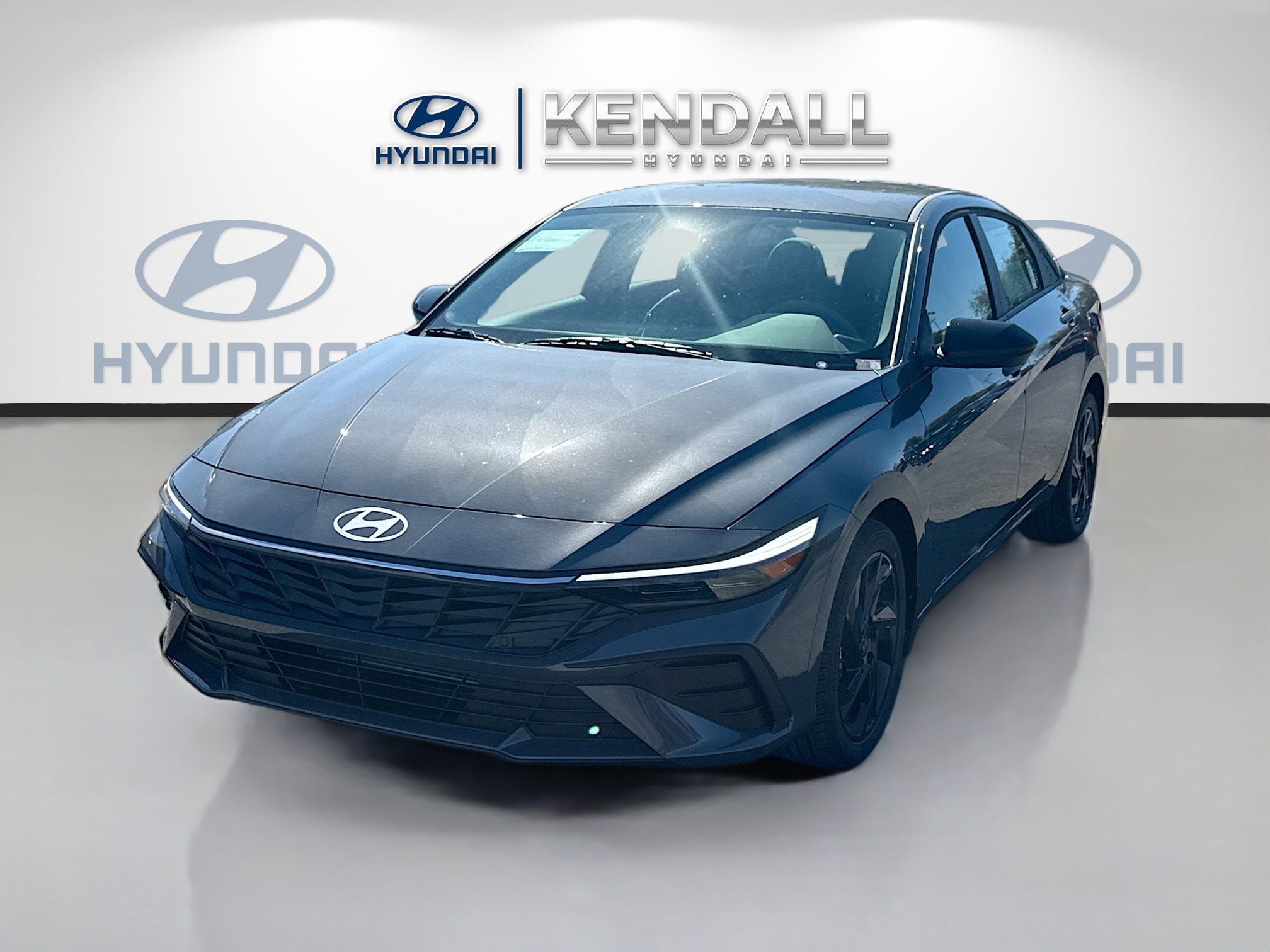 New 2026 Hyundai Elantra Sport image 3