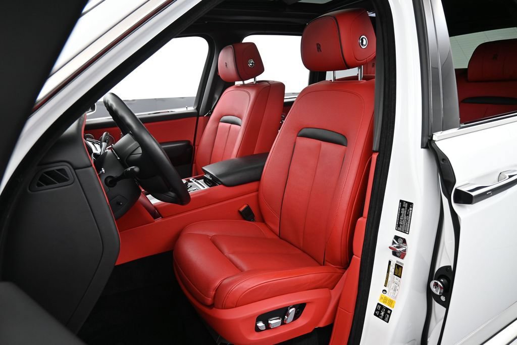 Certified 2019 Rolls-Royce Cullinan AWD/4WD image 5