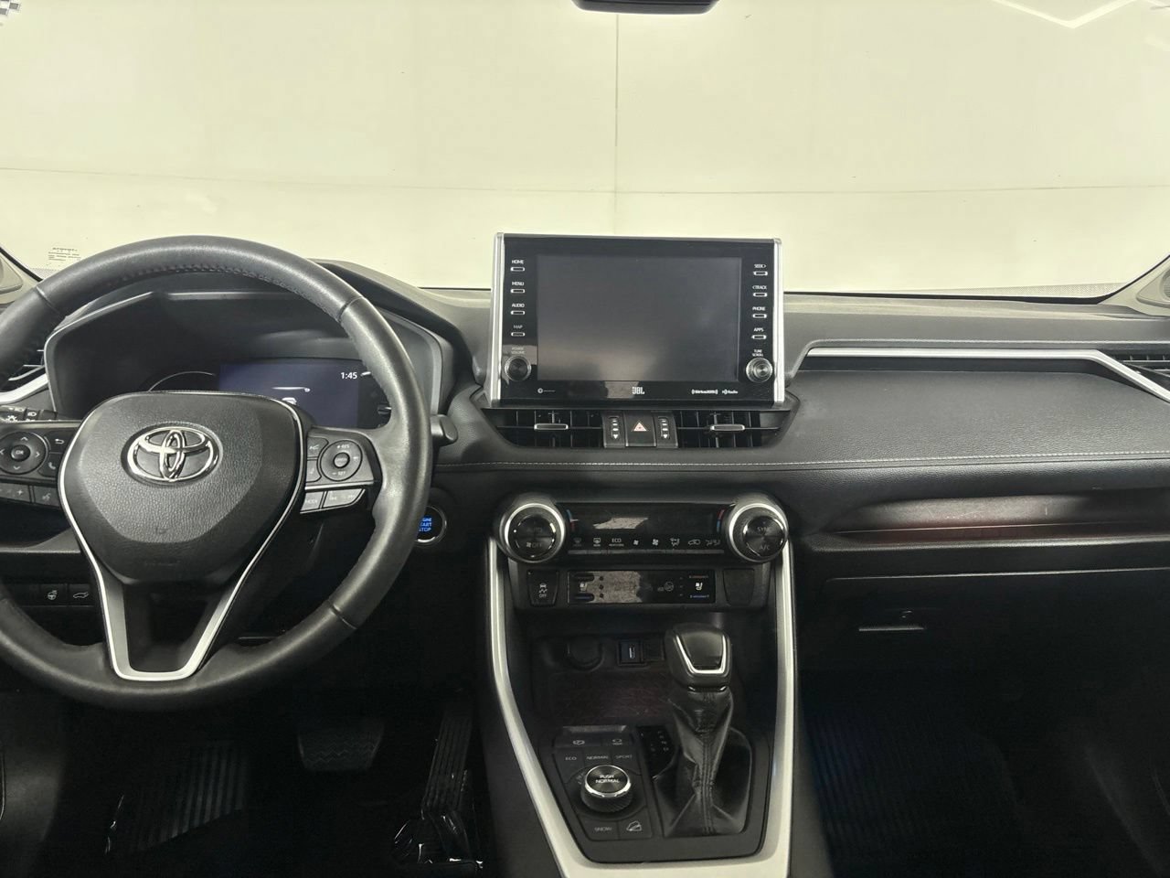 Used 2022 Toyota RAV4 Limited w/ Limited Grade Weather Package AWD/4WD image 24