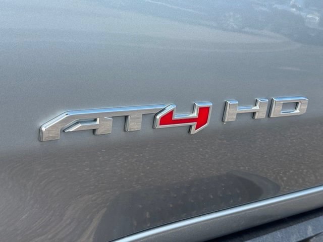 Certified 2025 GMC Sierra 3500 AT4 w/ Technology Package AWD/4WD image 14