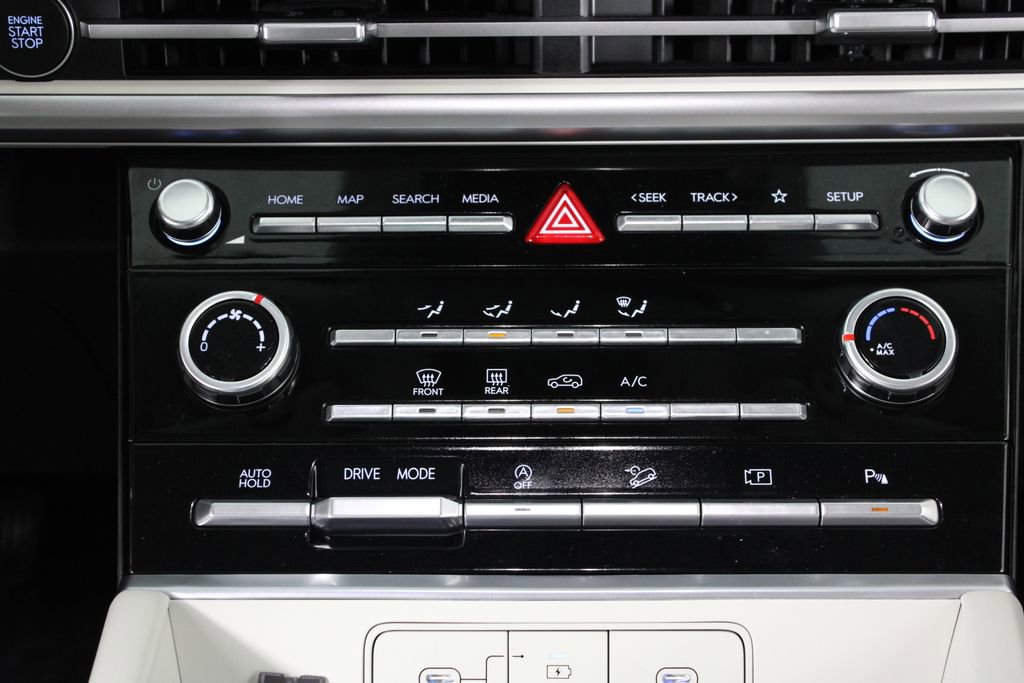 Certified 2026 Hyundai Santa Fe SE image 22