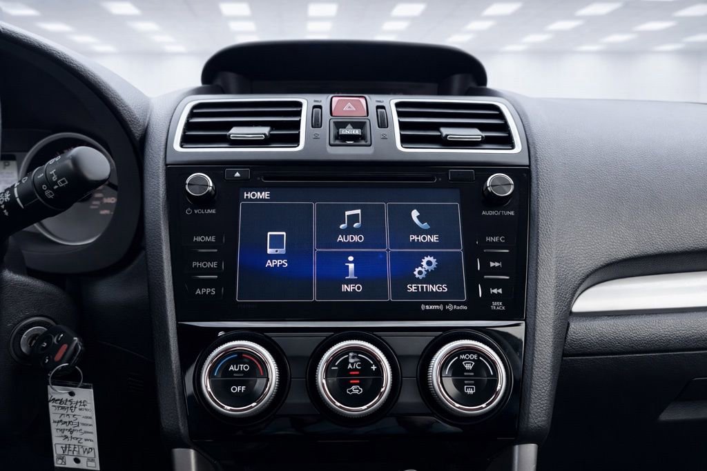 Used 2018 Subaru Forester 2.5i Premium w/ All-Weather Package image 17