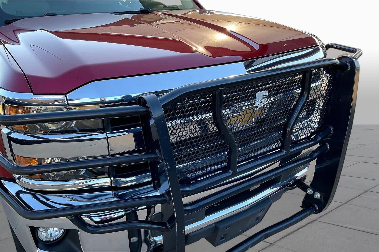 Used 2018 Chevrolet Silverado 2500 LTZ AWD/4WD image 29