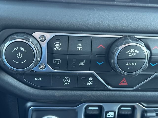 New 2026 Jeep Wrangler Unlimited Rubicon AWD/4WD image 35