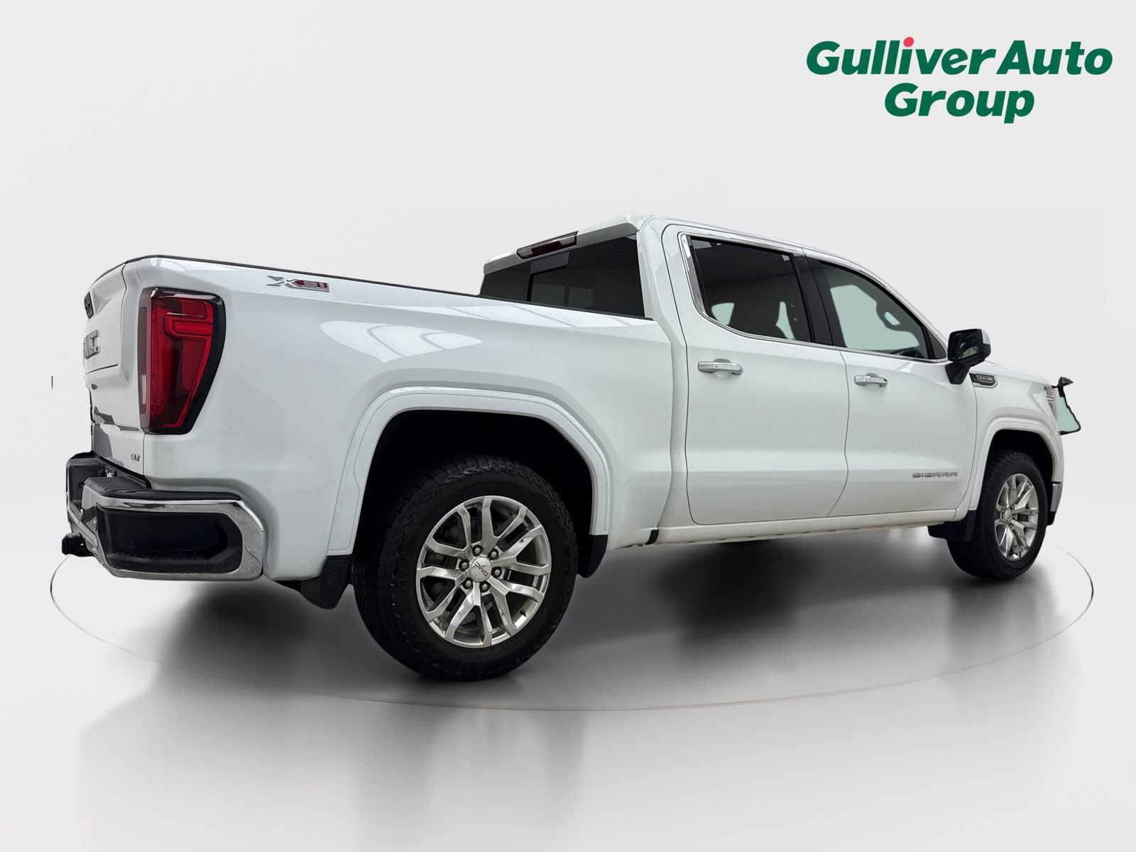 Used 2022 GMC Sierra 1500 SLT w/ SLT Premium Plus Package AWD/4WD image 9