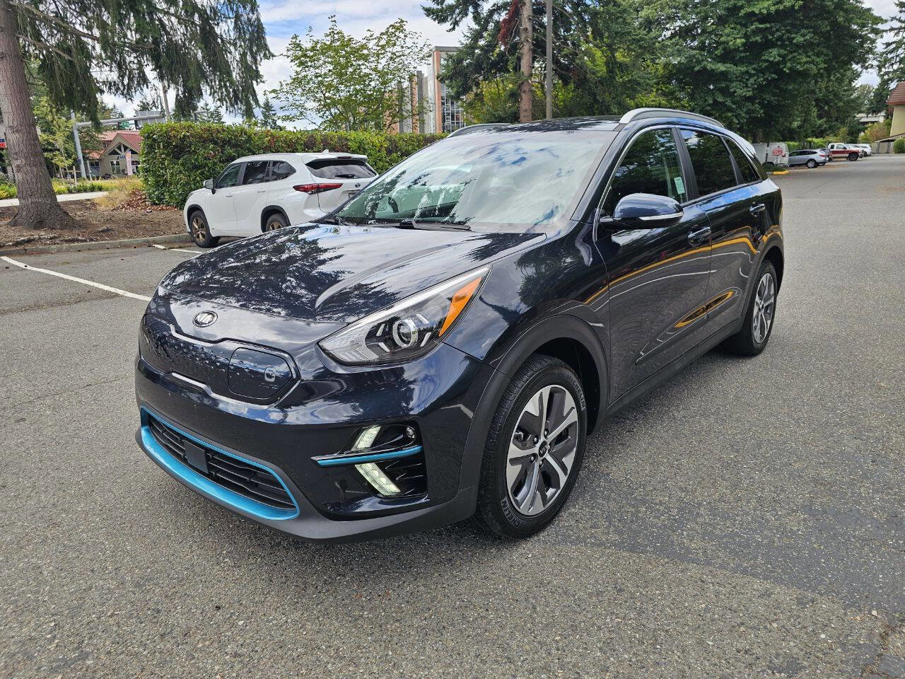 Used 2020 Kia Niro EX w/ Cold Weather Package