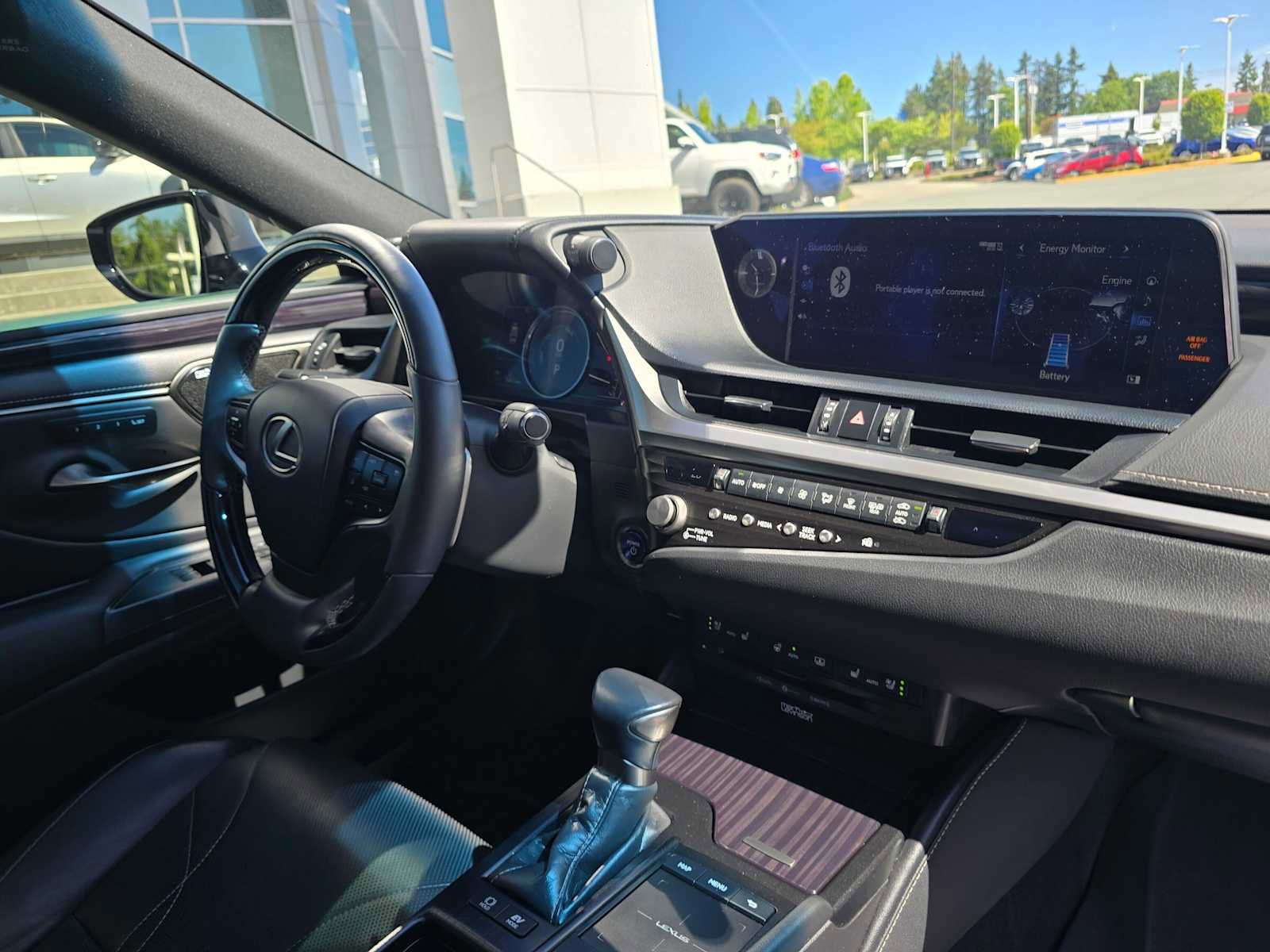 Used 2021 Lexus ES 300h w/ Accessory Package 2 FWD image 10