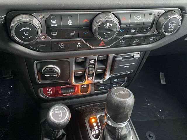 New 2026 Jeep Gladiator Mojave w/ Safety Group image 20