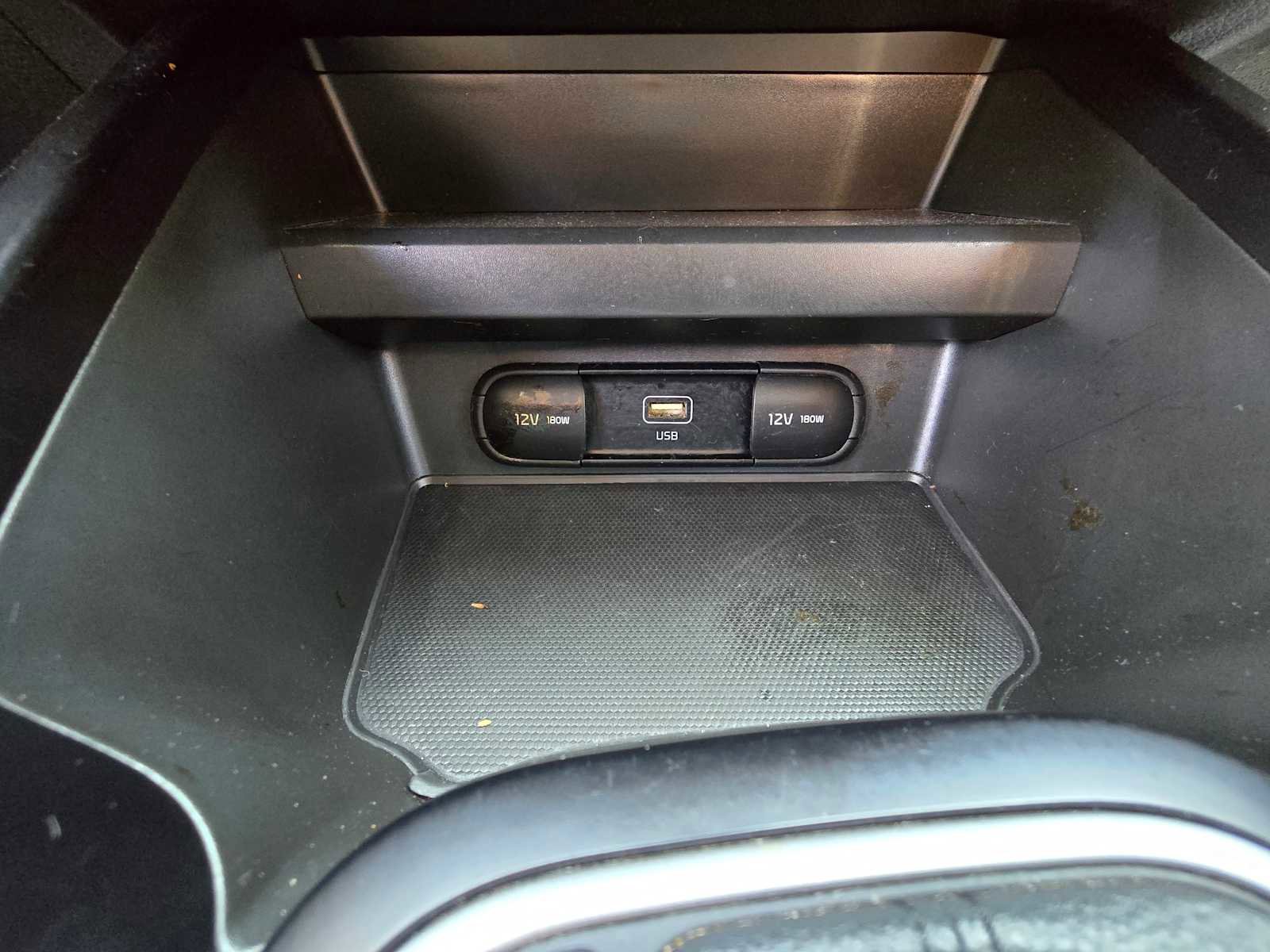 Used 2023 Kia Soul LX FWD image 29