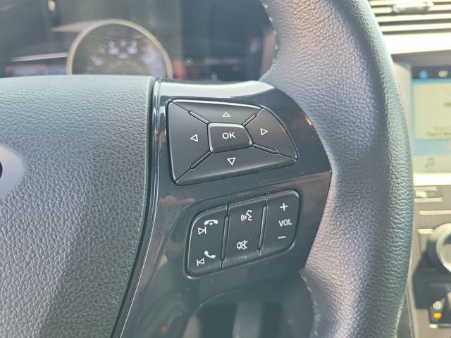 Used 2018 Ford Explorer XLT w/ Equipment Group 202A AWD/4WD image 24