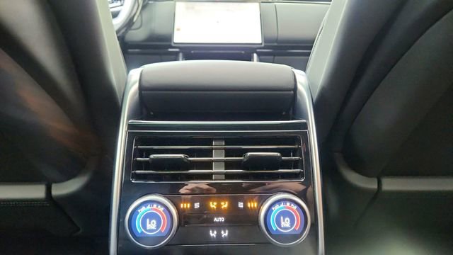 Used 2025 Land Rover Range Rover SE AWD/4WD image 52