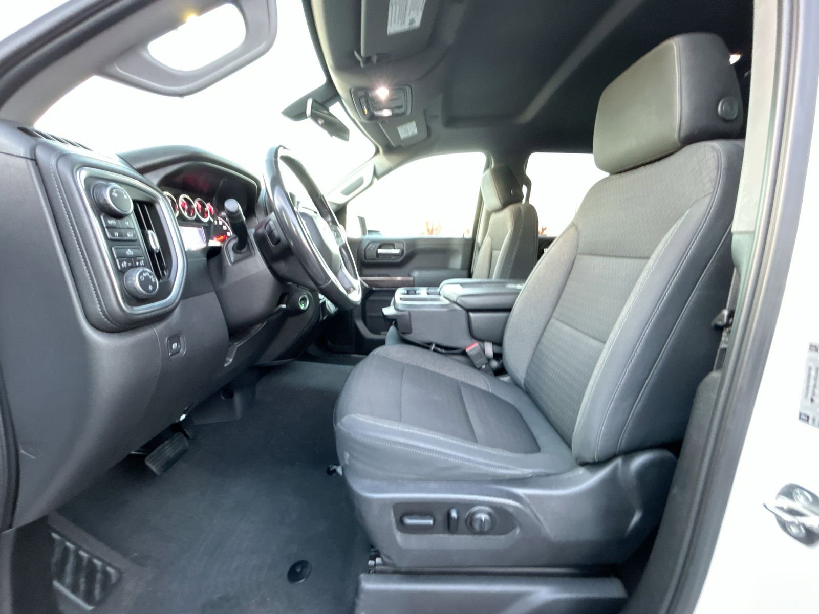 Used 2019 Chevrolet Silverado 1500 LT w/ All-Star Edition image 22