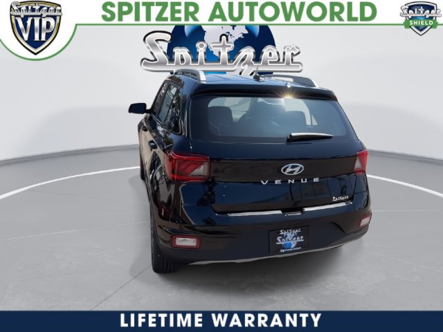 New 2026 Hyundai Venue SEL FWD image 12
