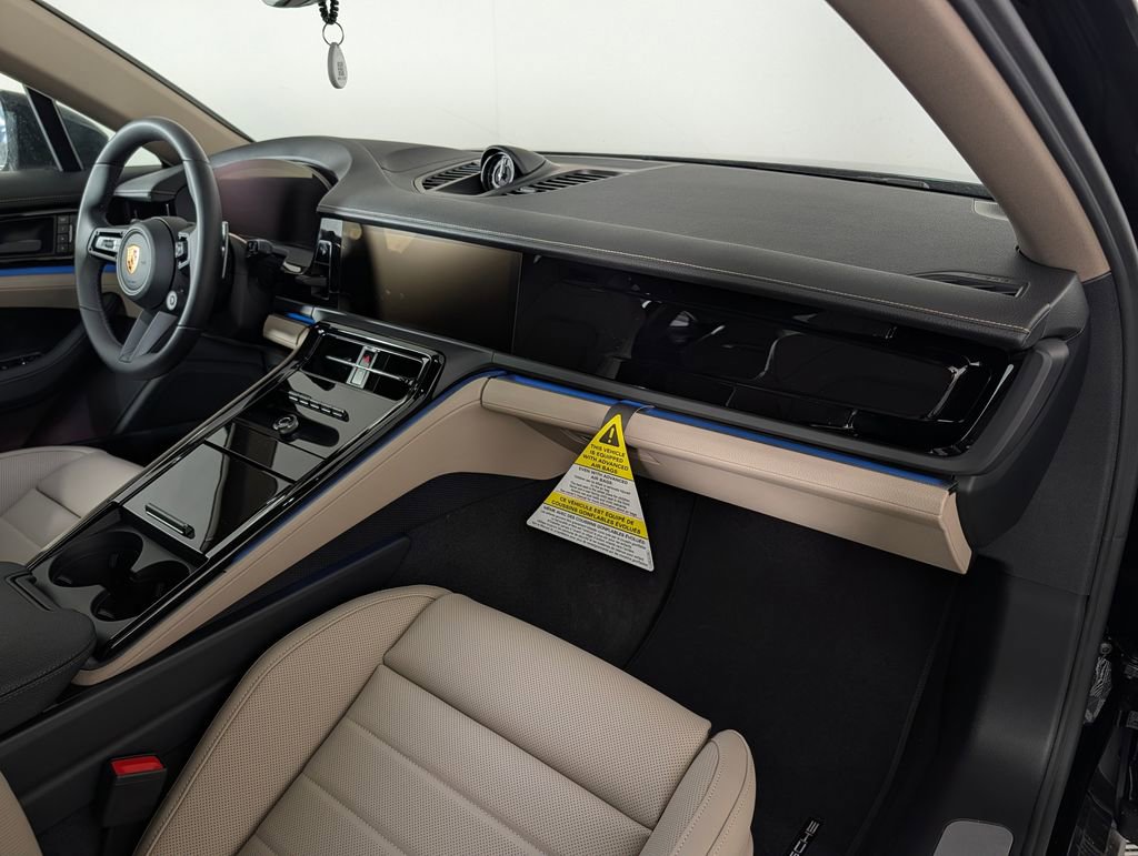 New 2026 Porsche Panamera image 19