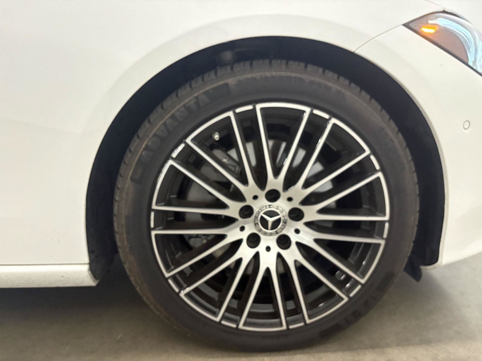Used 2024 Mercedes-Benz C 300 4MATIC Sedan image 50