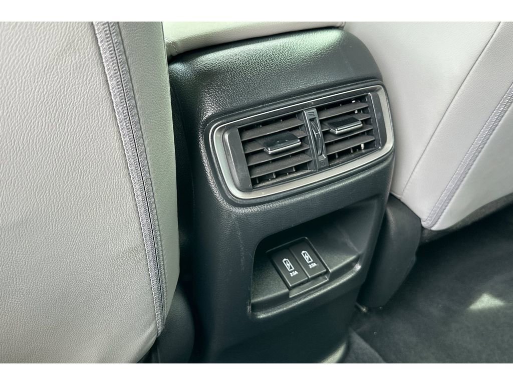 Used 2022 Honda CR-V Touring image 43