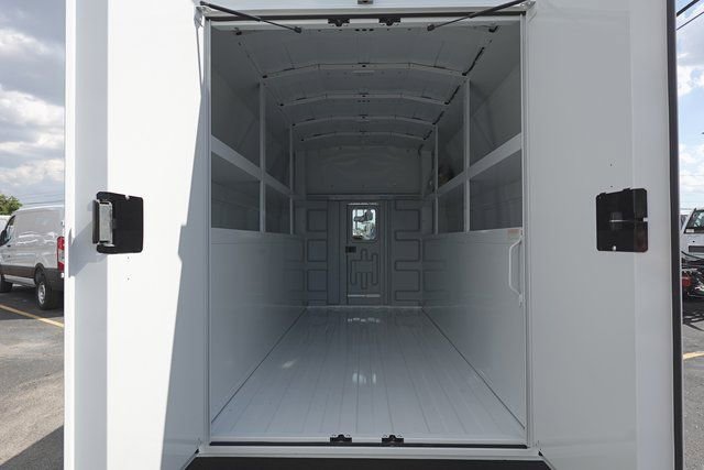 New 2026 Ford E-350 and Econoline 350 Super Duty w/ Power Equipment Group image 10