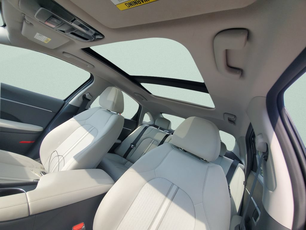 Used 2026 Hyundai Sonata SEL FWD image 17
