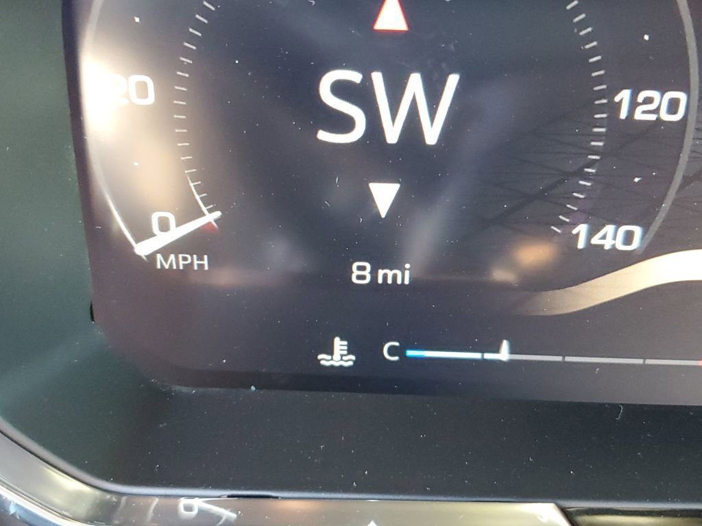 New 2026 GMC Sierra 1500 Elevation image 12