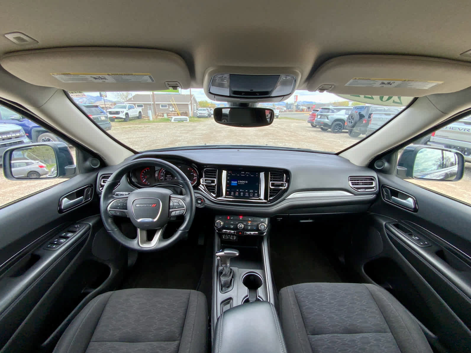 Used 2022 Dodge Durango SXT AWD/4WD image 34