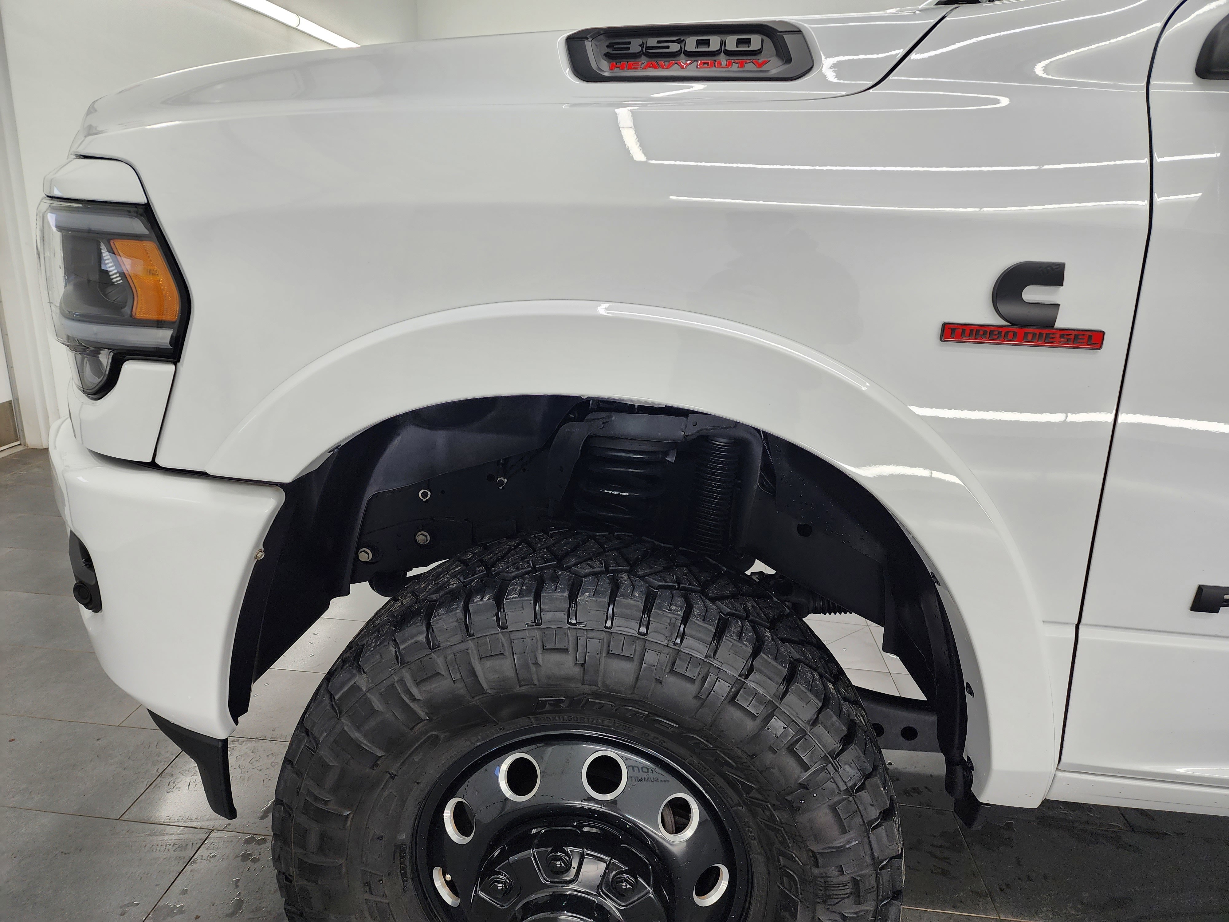 Used 2021 RAM 3500 Laramie w/ Night Edition image 35