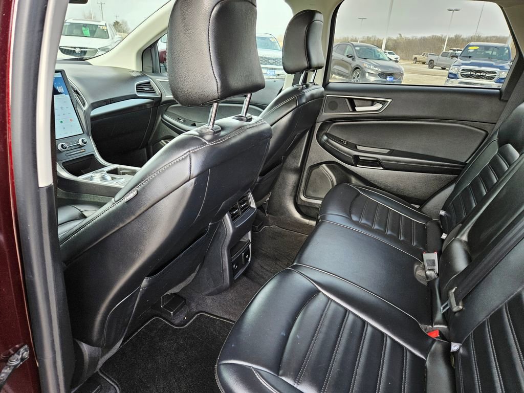 Used 2023 Ford Edge SEL w/ Convenience Package image 28