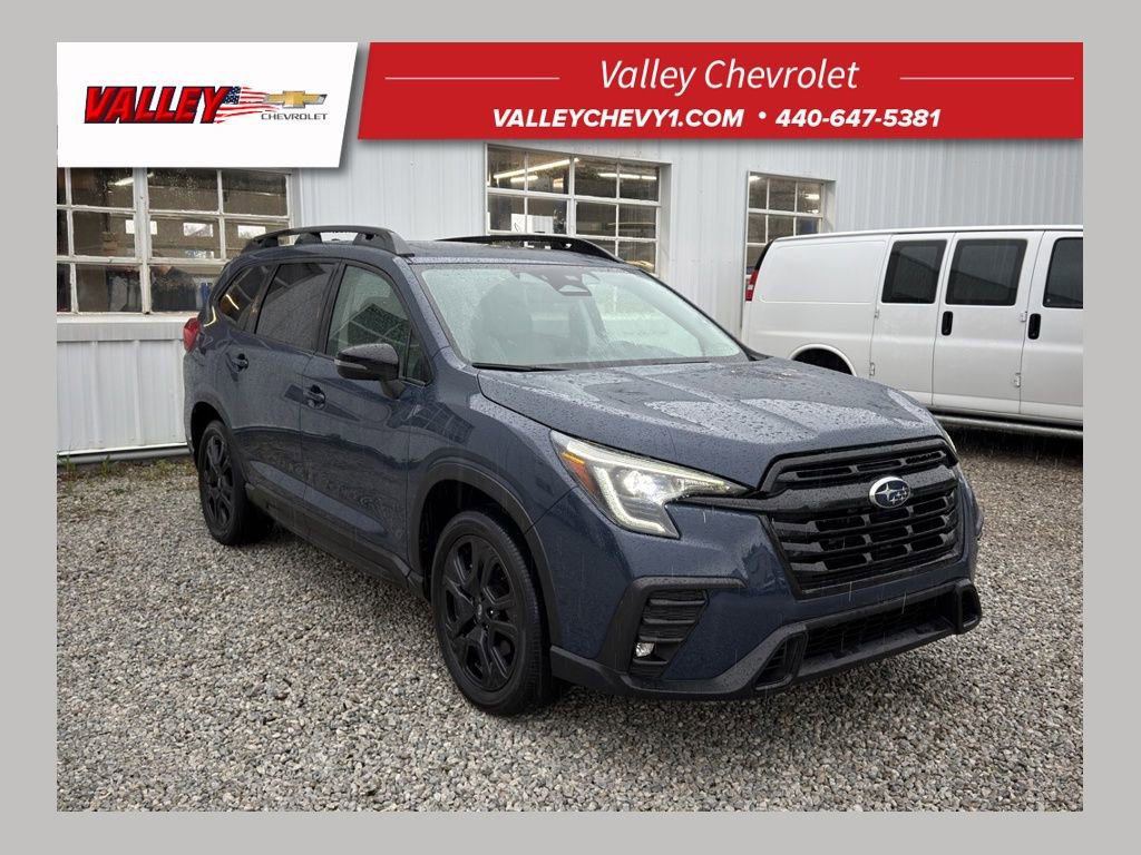 Used 2023 Subaru Ascent Onyx Edition AWD/4WD image 1