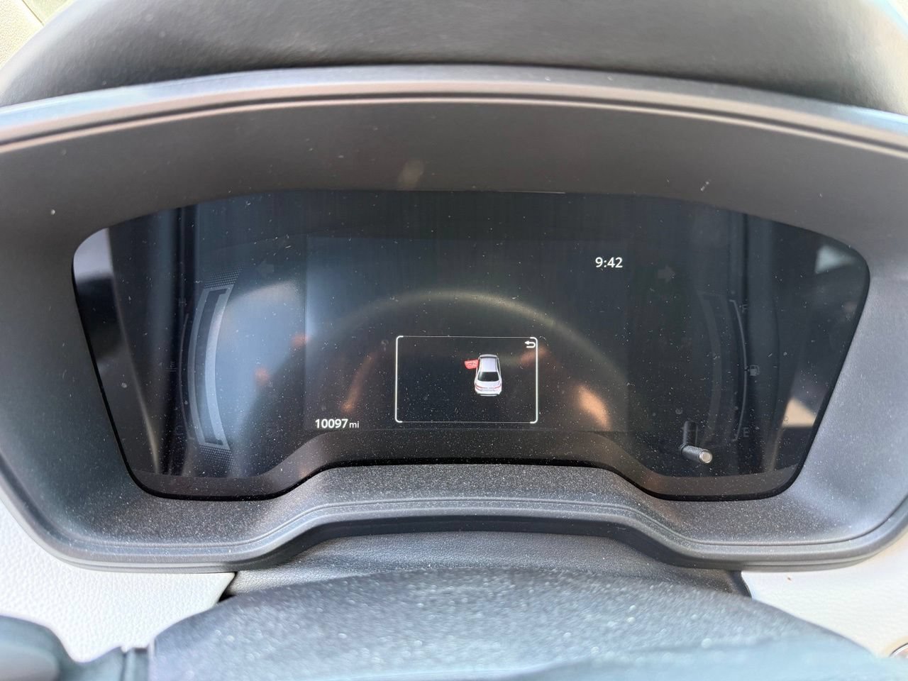 Used 2025 Toyota Corolla SE w/ SE Premium Package FWD image 13
