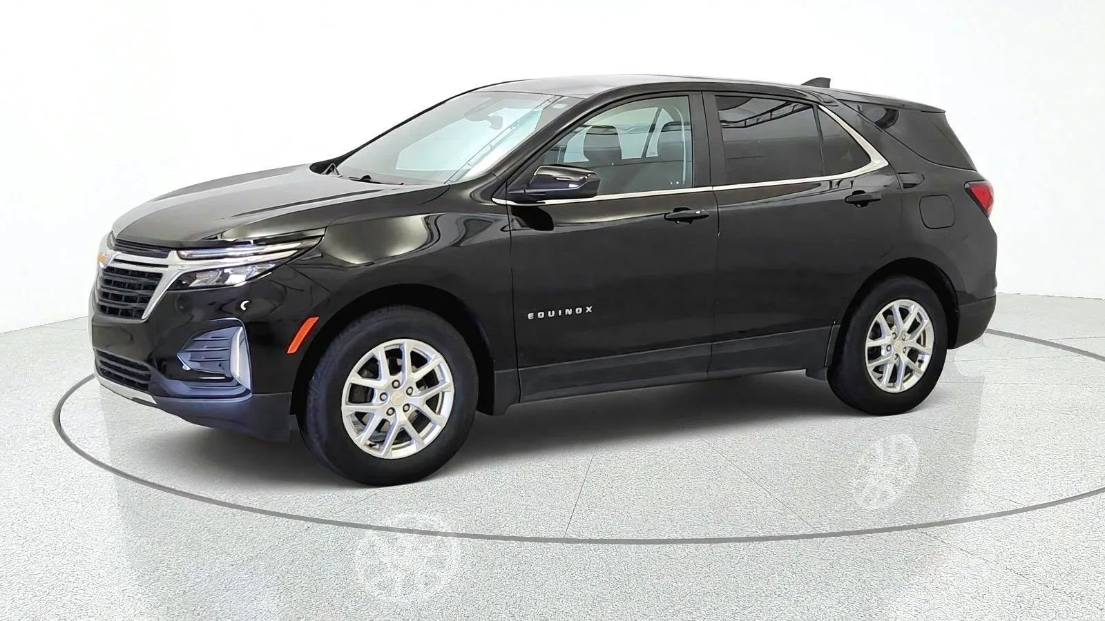 Used 2022 Chevrolet Equinox LT AWD/4WD image 4