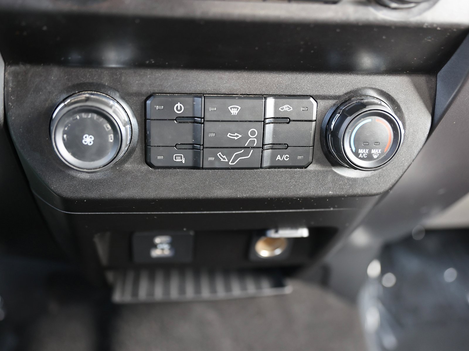 Used 2020 Ford F250 XLT image 28