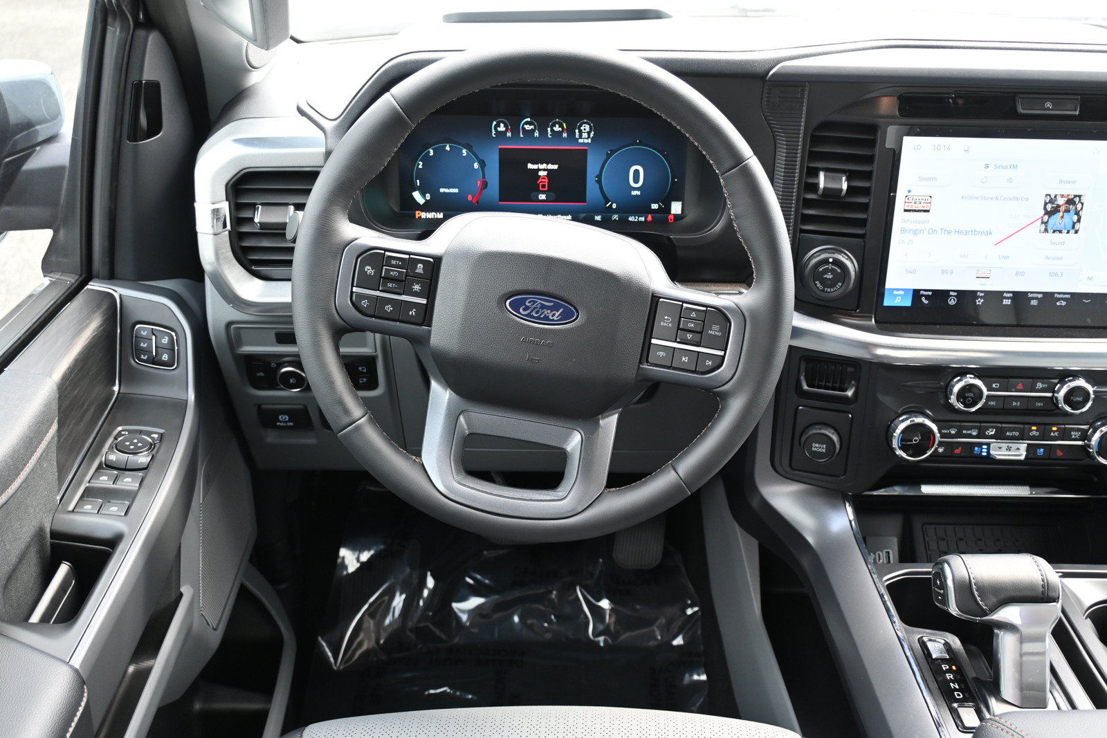 New 2026 Ford F150 Lariat w/ Equipment Group 502A High RWD image 21