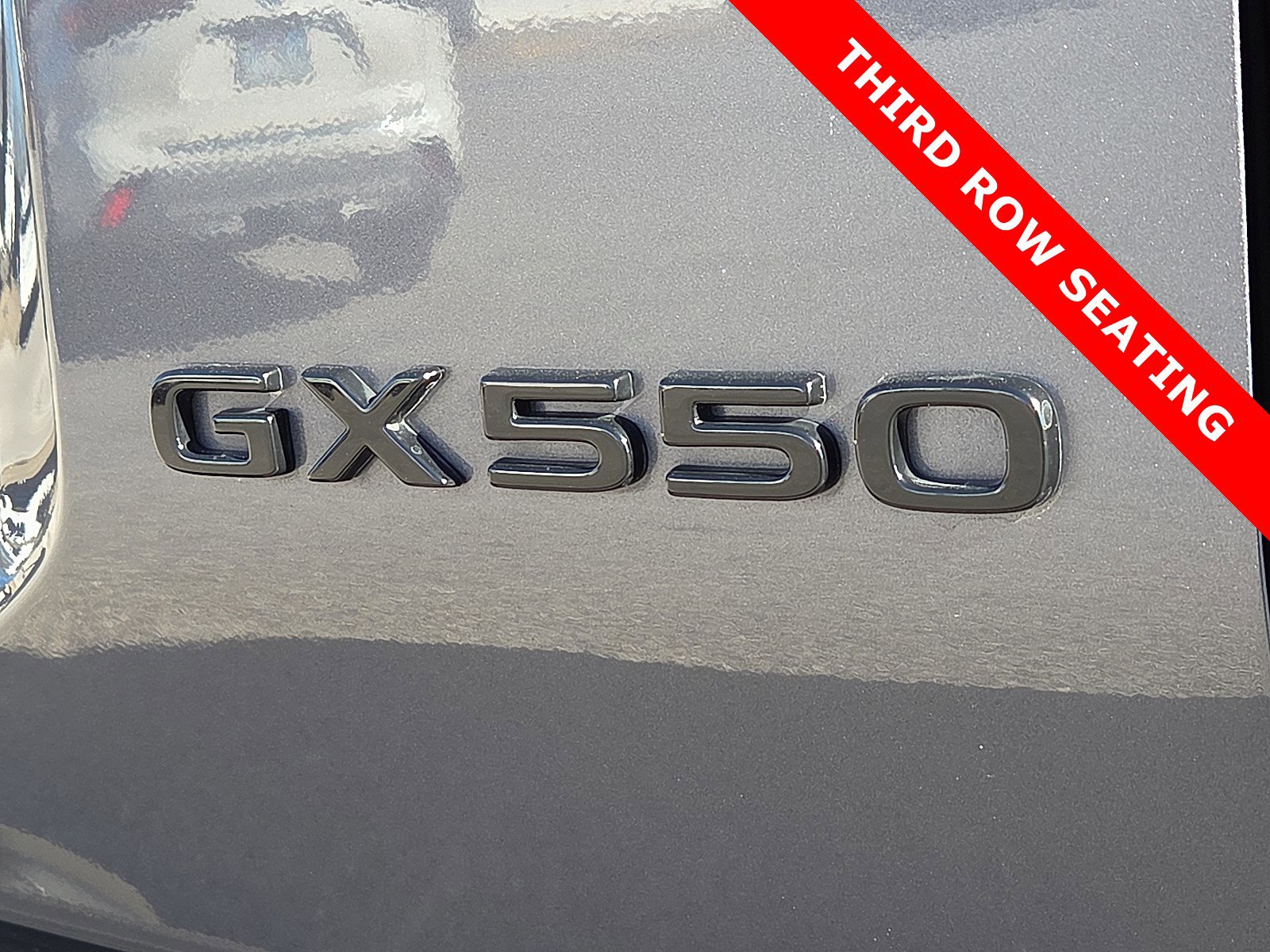 Used 2024 Lexus GX 550 w/ Accessory Package (31) image 8