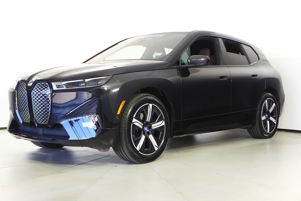 Certified 2023 BMW iX xDrive50 w/ Sport Package image 2