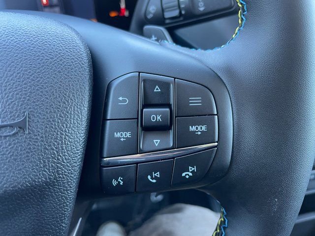 New 2025 Ford Maverick Lobo image 23