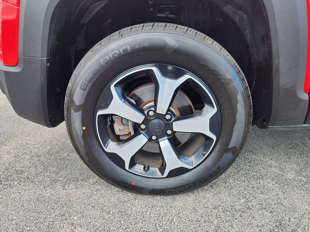 Used 2021 Jeep Renegade Trailhawk AWD/4WD image 10