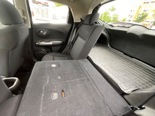 Used 2013 Nissan Juke S FWD image 24