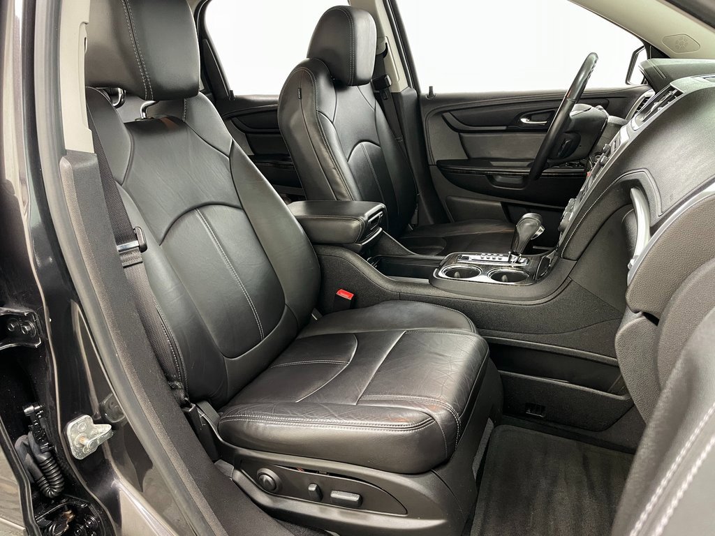 Used 2016 GMC Acadia SLT w/ Open Road Package image 40