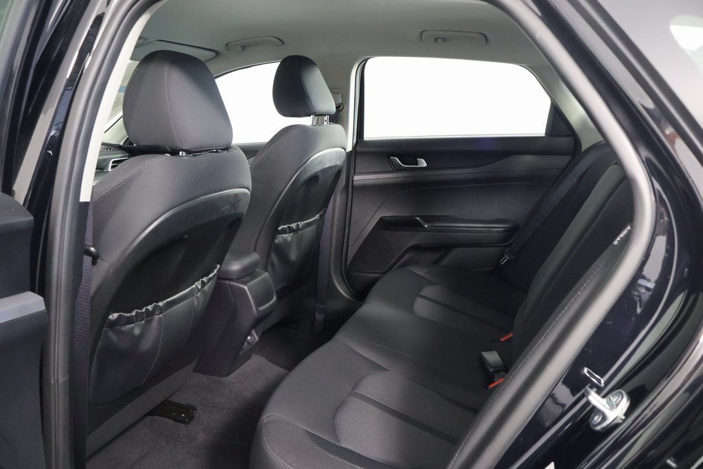 Used 2023 Kia K5 LXS FWD image 11