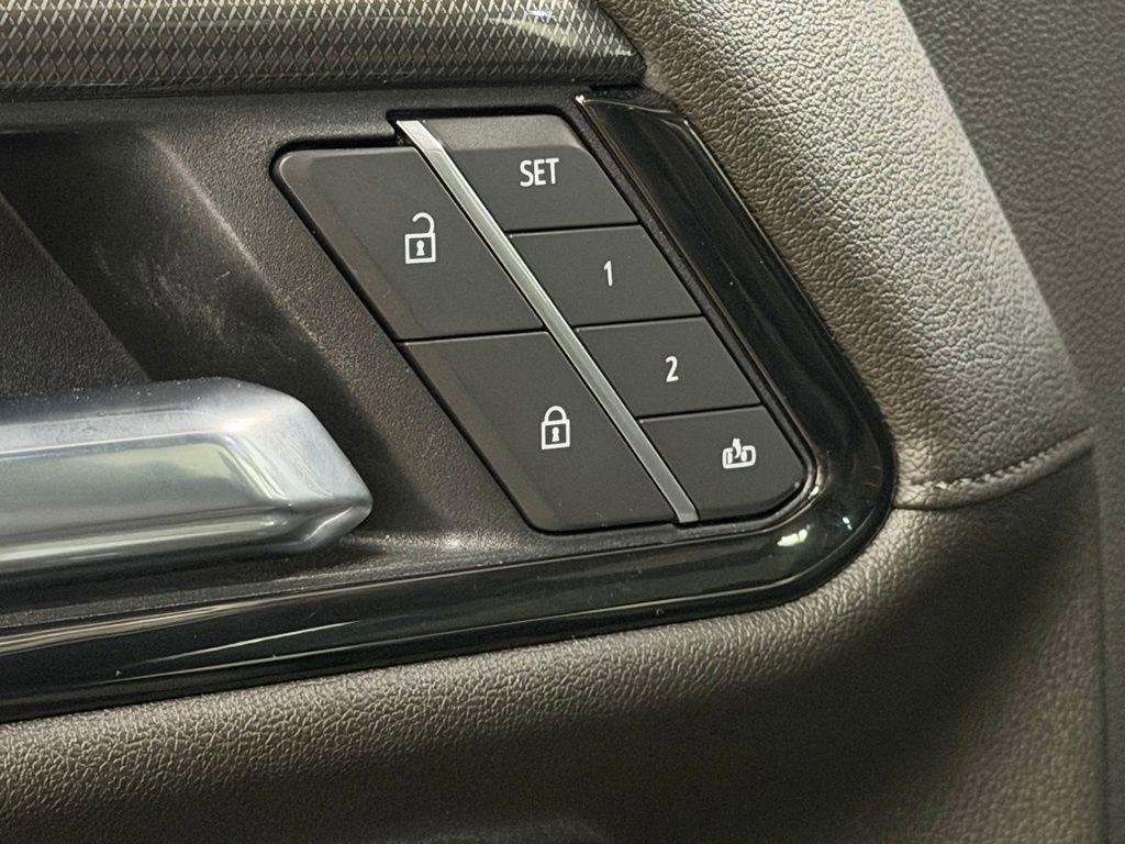 Certified 2025 GMC Sierra 1500 AT4 w/ AT4 Premium Package image 42