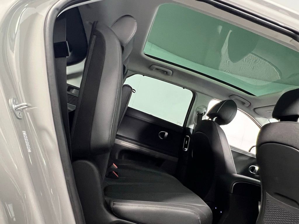 Used 2023 Hyundai Ioniq 5 Limited image 31
